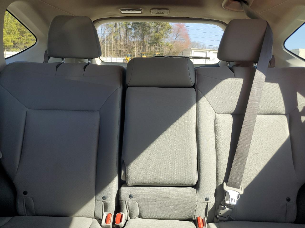 2015 Honda CR-V - Image 10