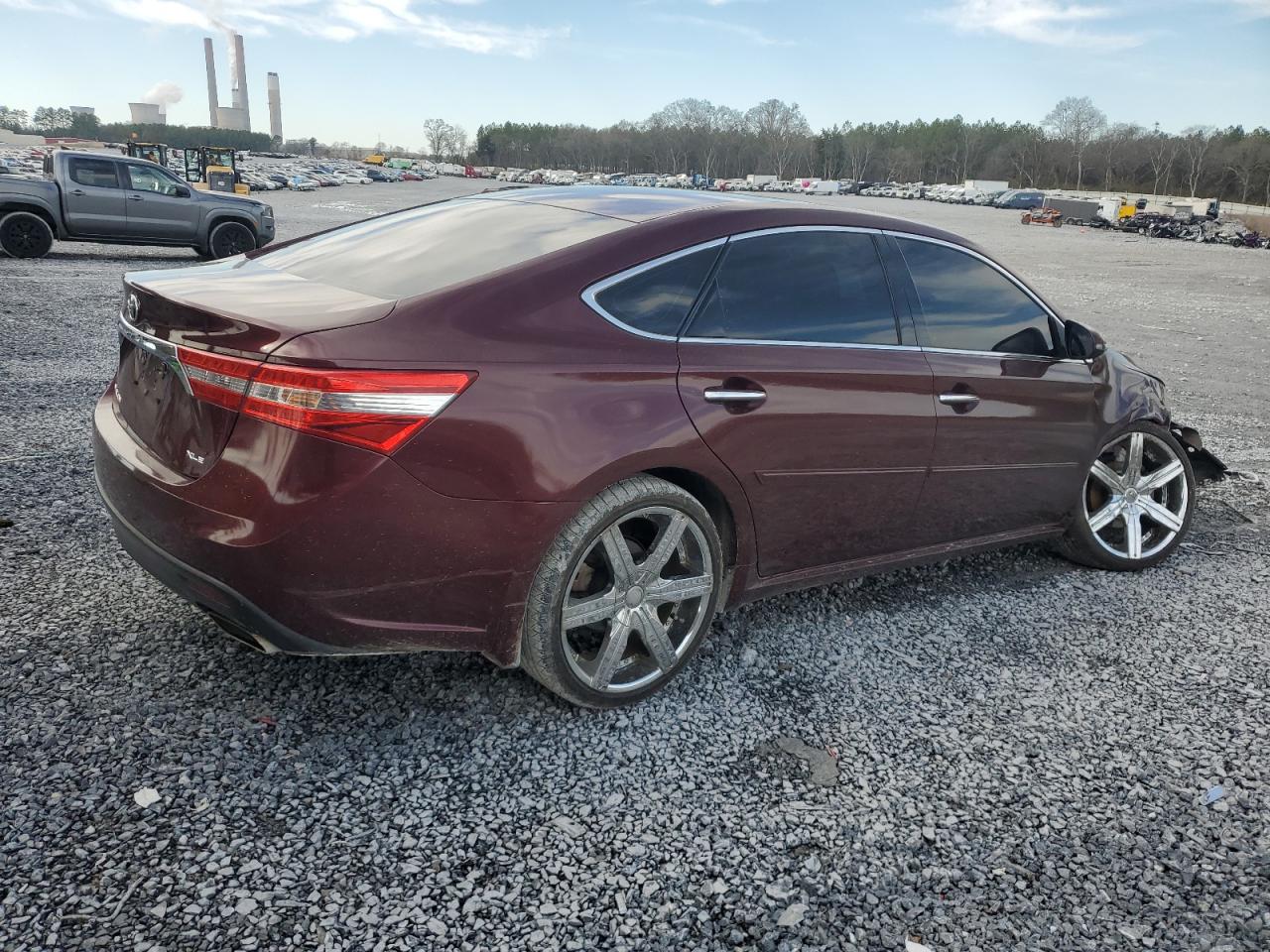 2014 Toyota Avalon - Image 3