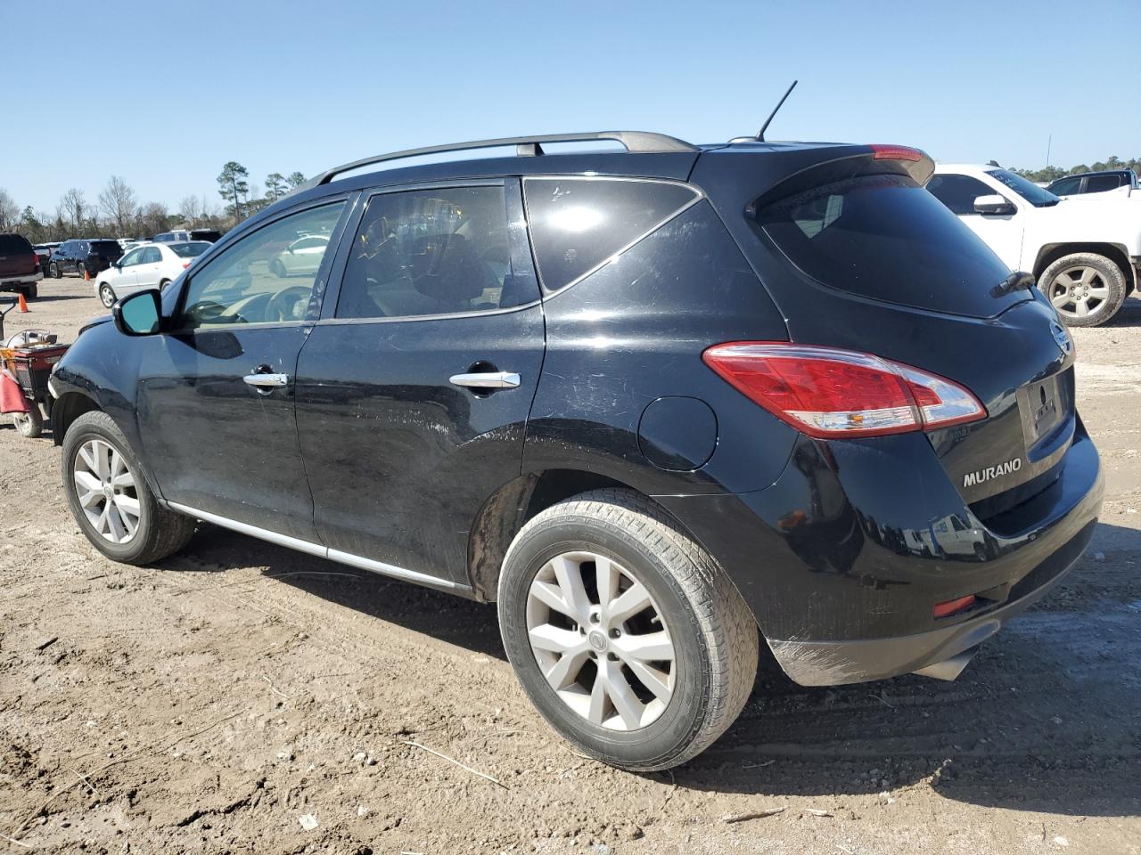 2014 Nissan Murano - Image 2
