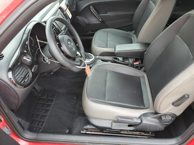 Хэтчбеки VOLKSWAGEN BEETLE 2015 Красный