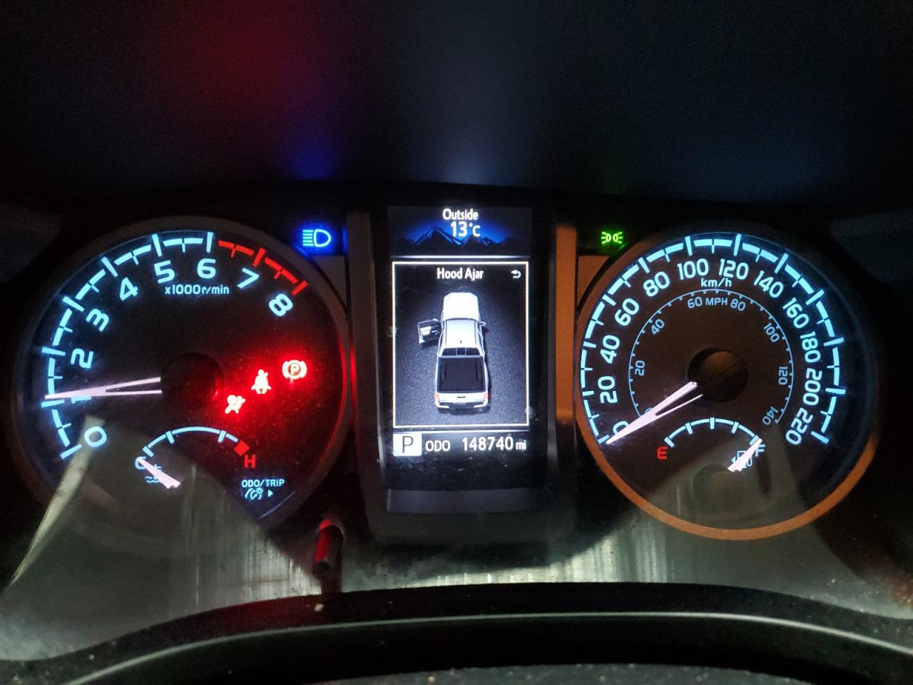 2016 Toyota Tacoma - Image 9