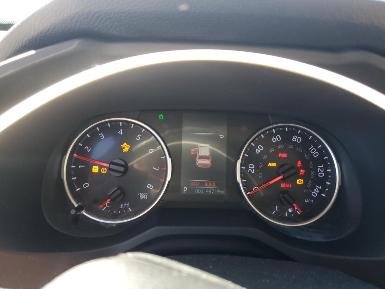 2019 Toyota RAV 4 - Image 9