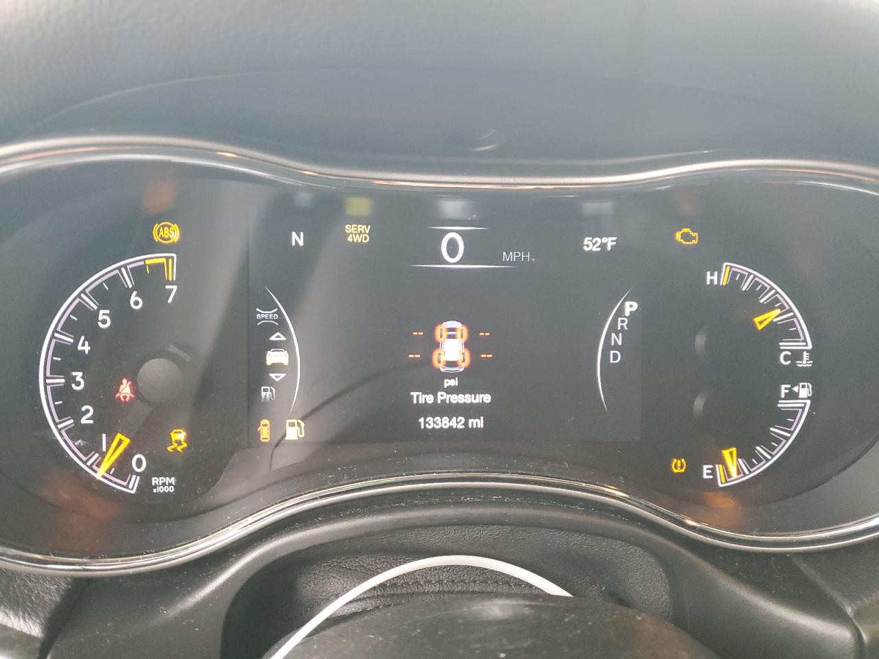 2019 Jeep Grand Cherokee - Image 9