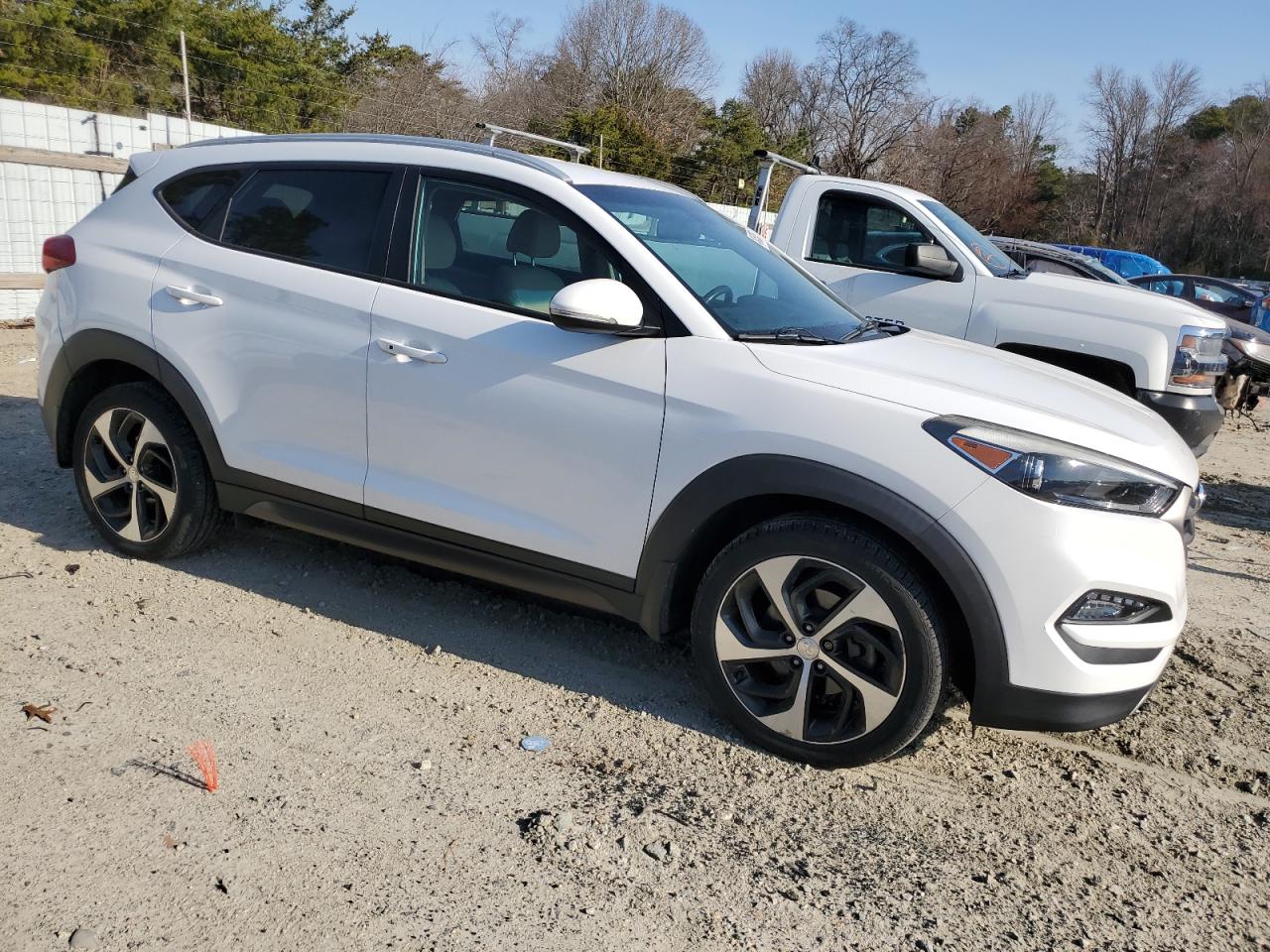2016 Hyundai Tucson - Image 4