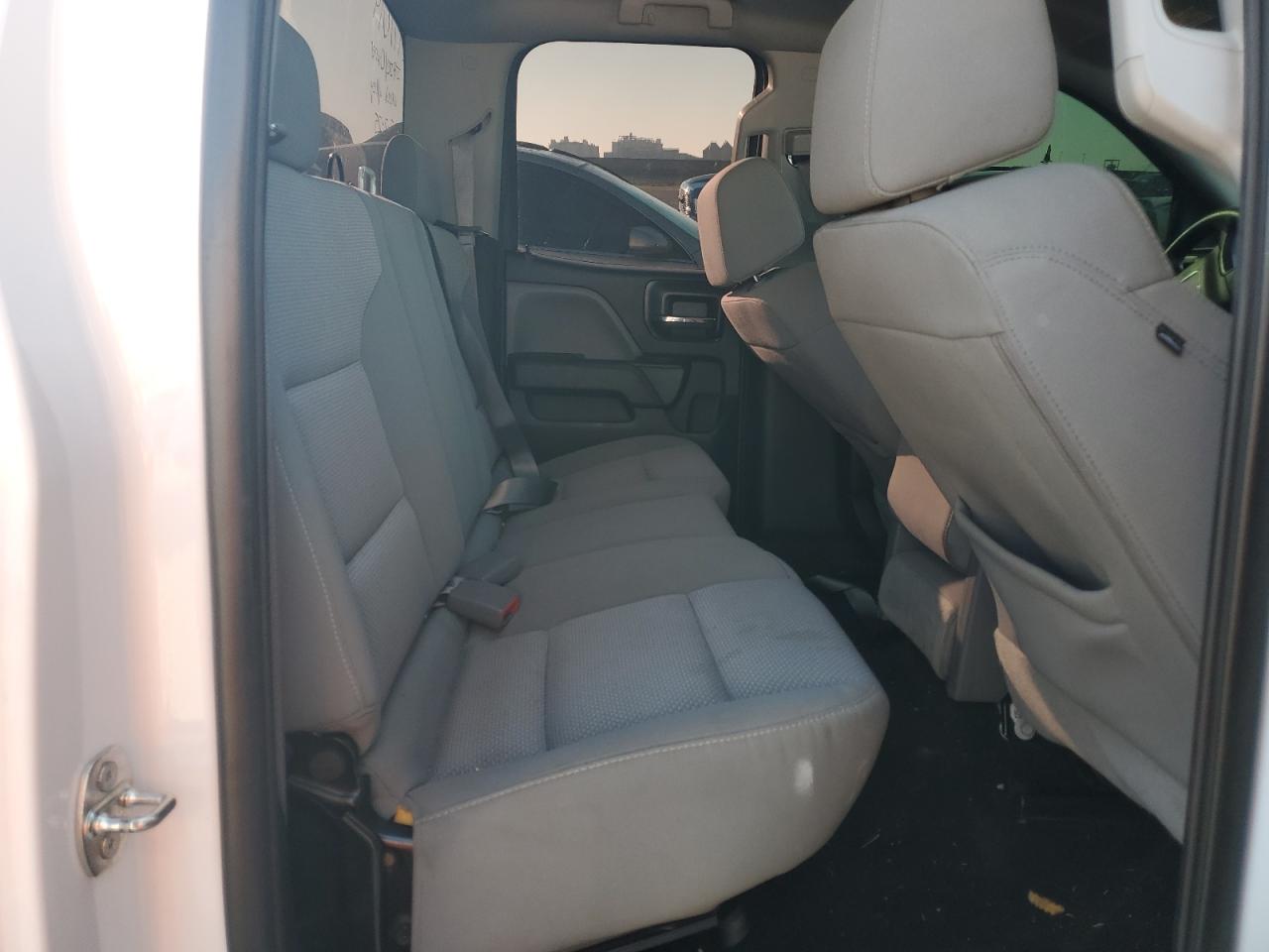 2016 GMC Sierra - Image 11