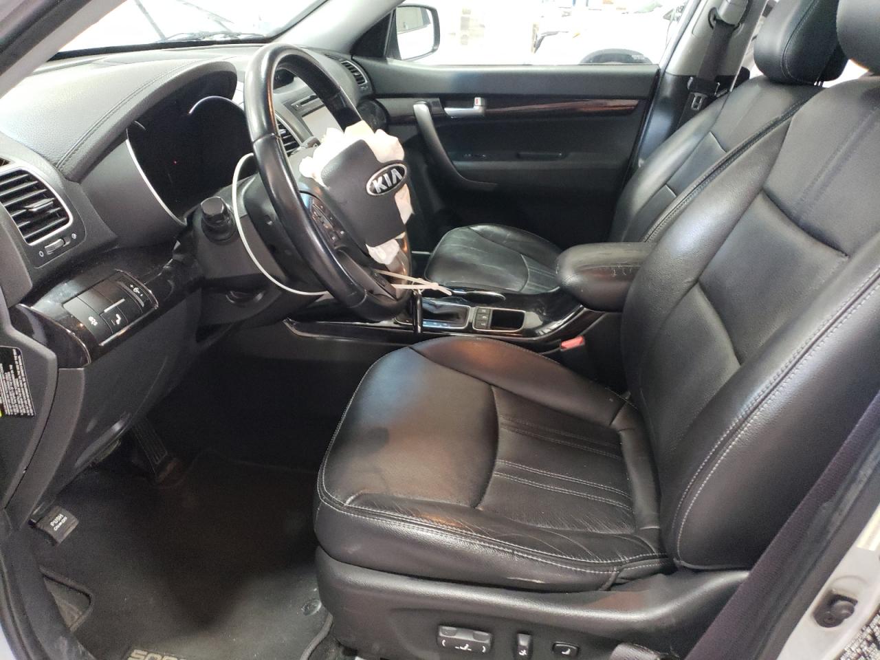 2015 Kia Sorento - Image 7