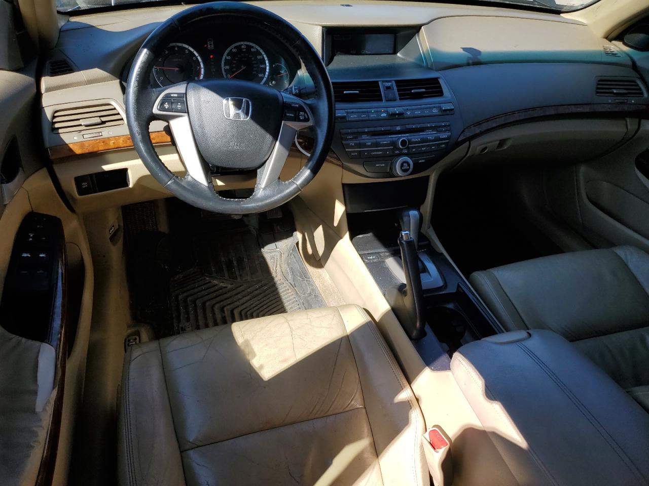 2009 Honda Accord - Image 8