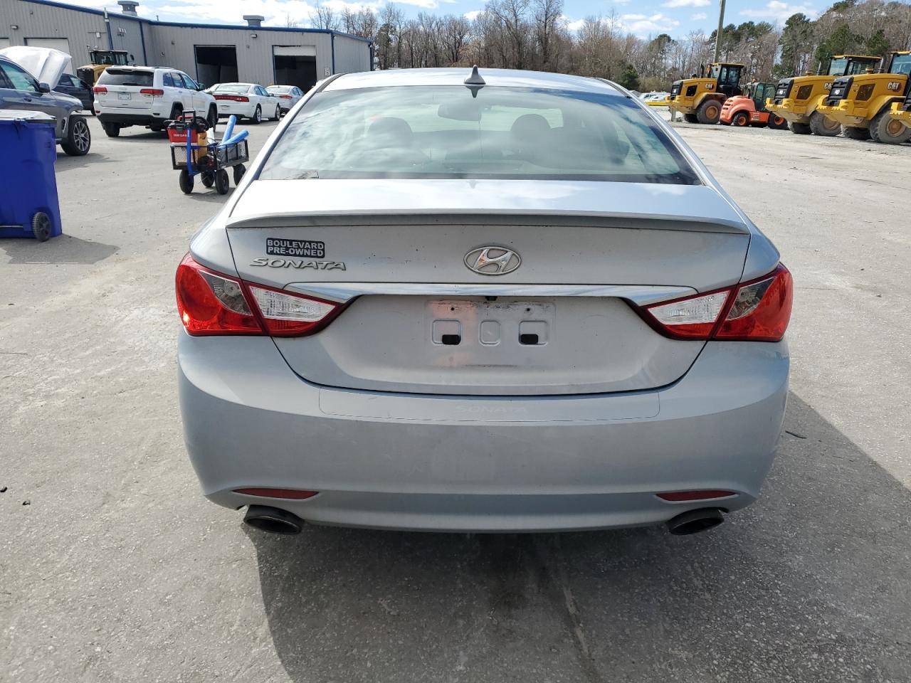 2013 Hyundai Sonata - Image 6