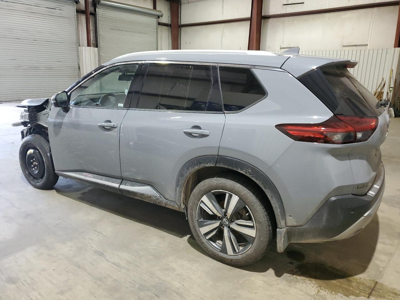 2021 Nissan Rogue - Image 2