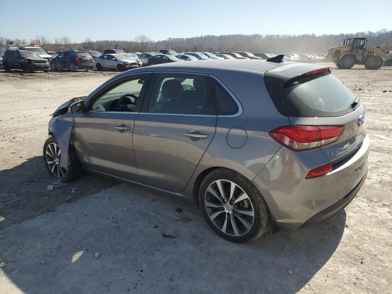 2020 Hyundai Elantra - Image 2