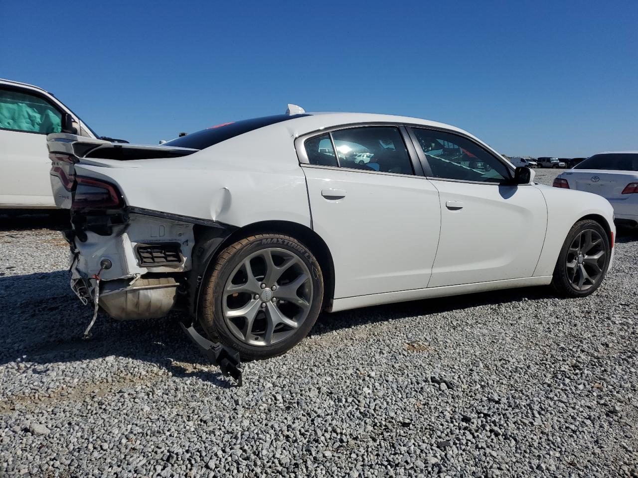 2016 Dodge Charger - Image 3