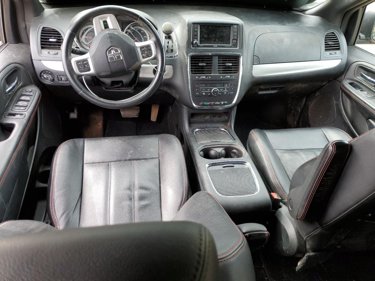 2019 Dodge Caravan - Image 8