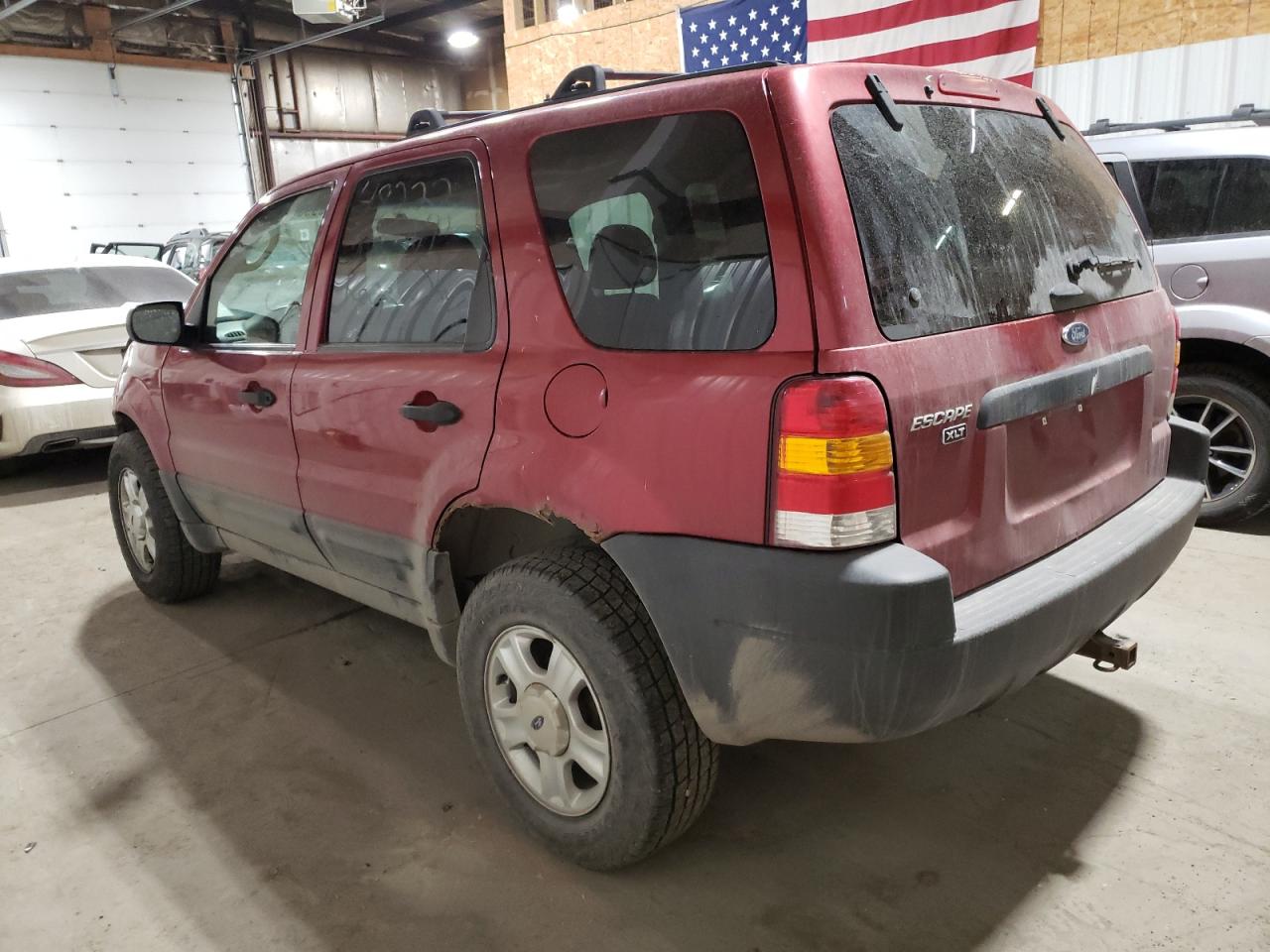 2003 Ford Escape - Image 2