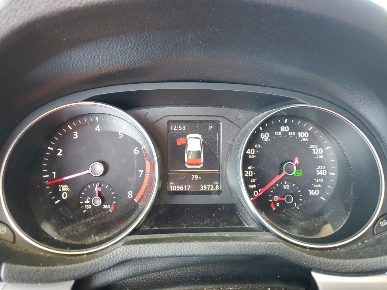 2019 Volkswagen Passat - Image 9