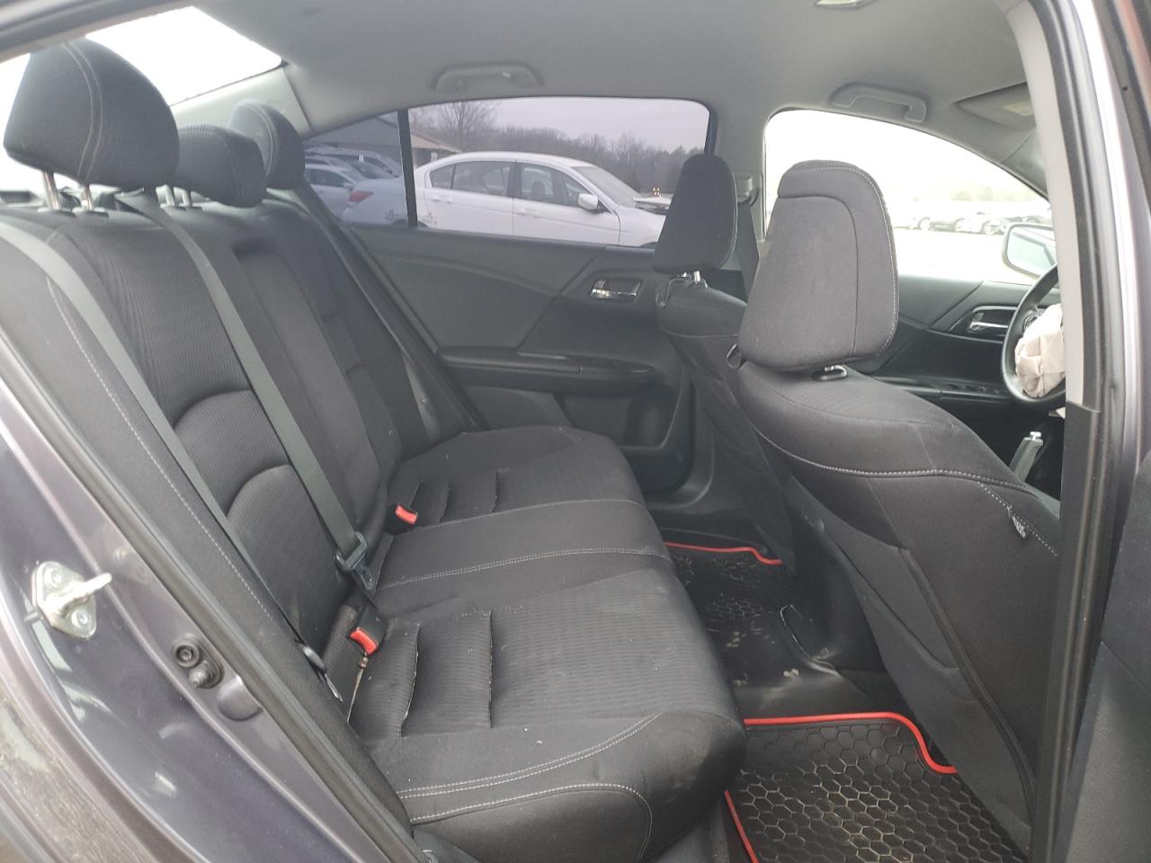 2015 Honda Accord - Image 10