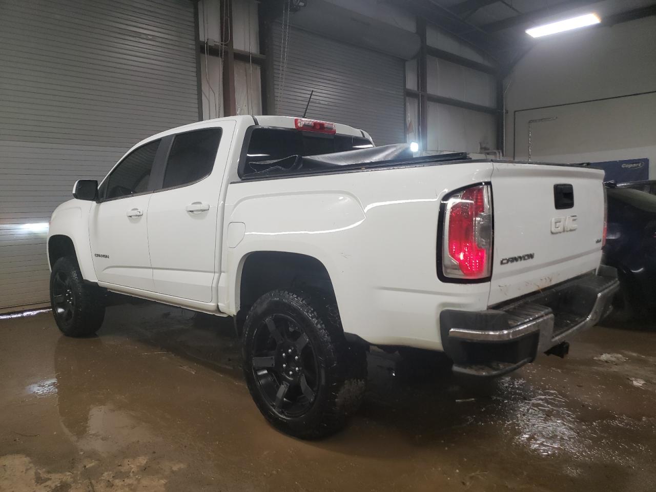 2015 GMC Canyon - Image 2