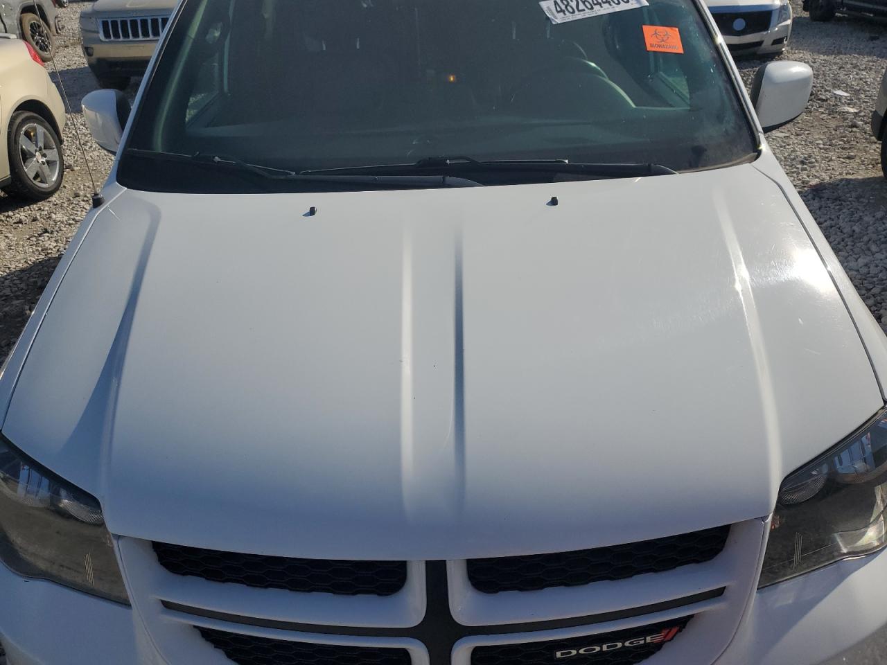 2019 Dodge Caravan - Image 12