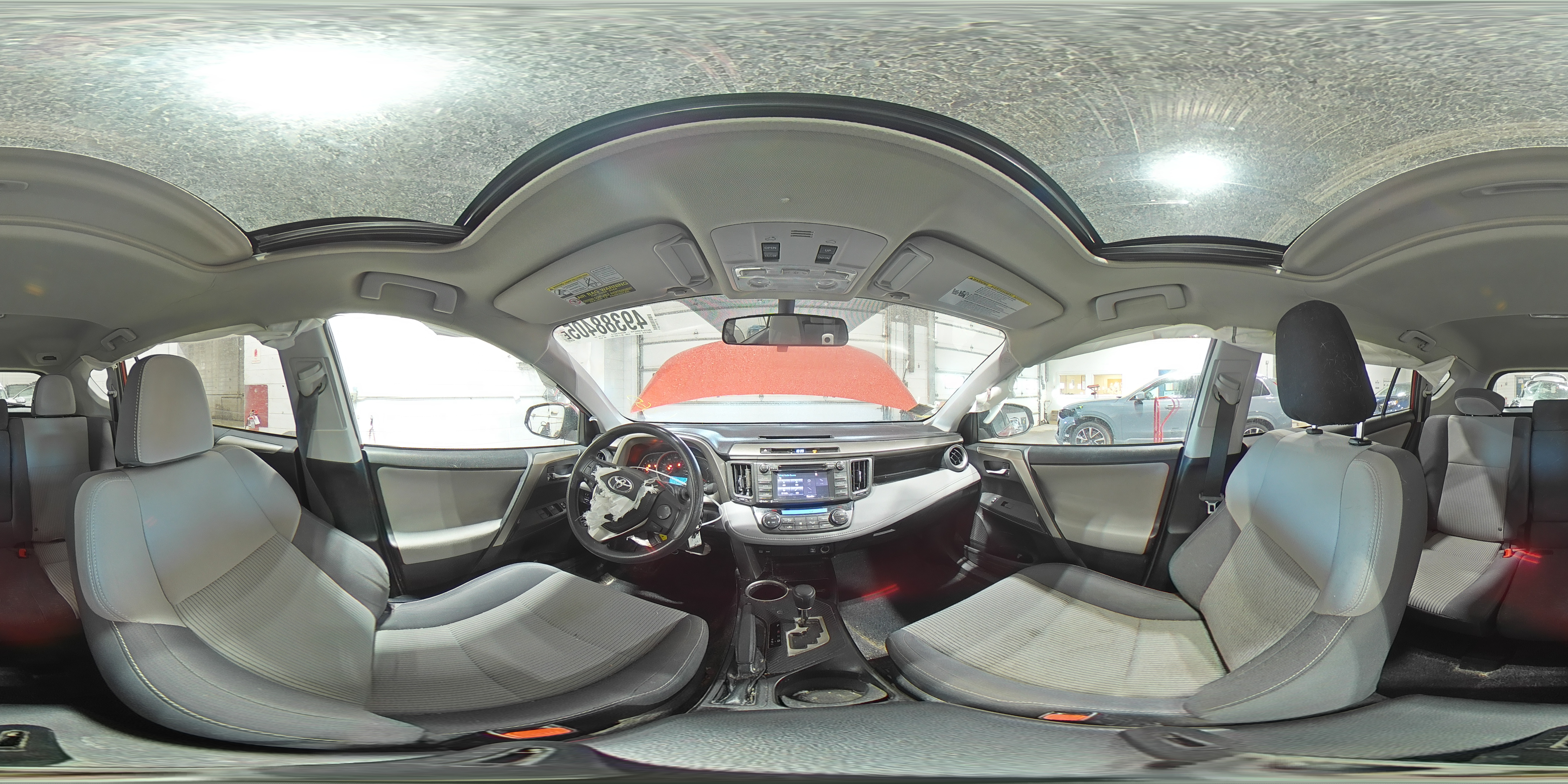 2014 Toyota RAV 4 - Image 14