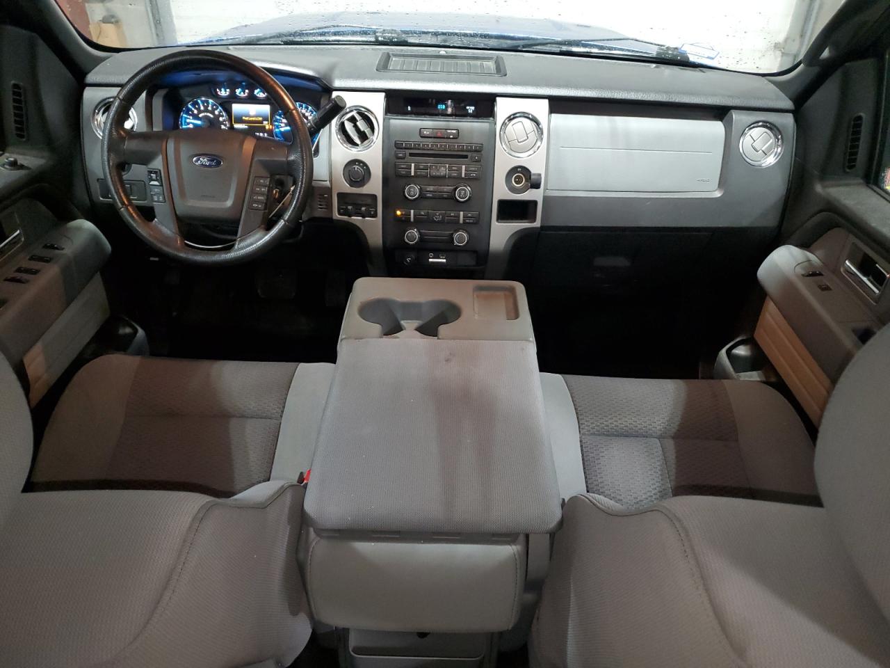 2011 Ford F-150 - Image 8