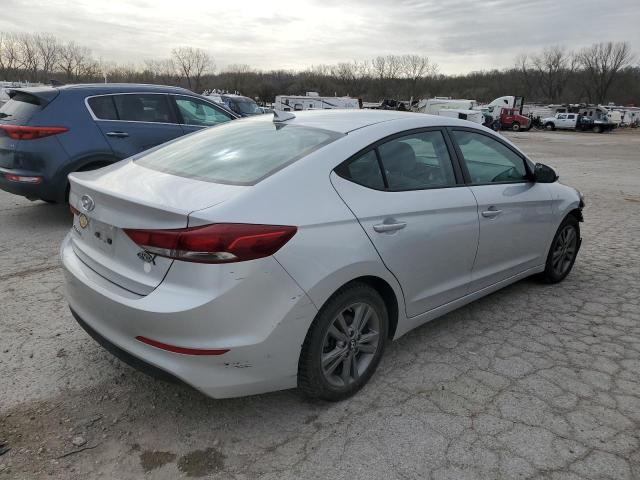  HYUNDAI ELANTRA 2018 Серебристый