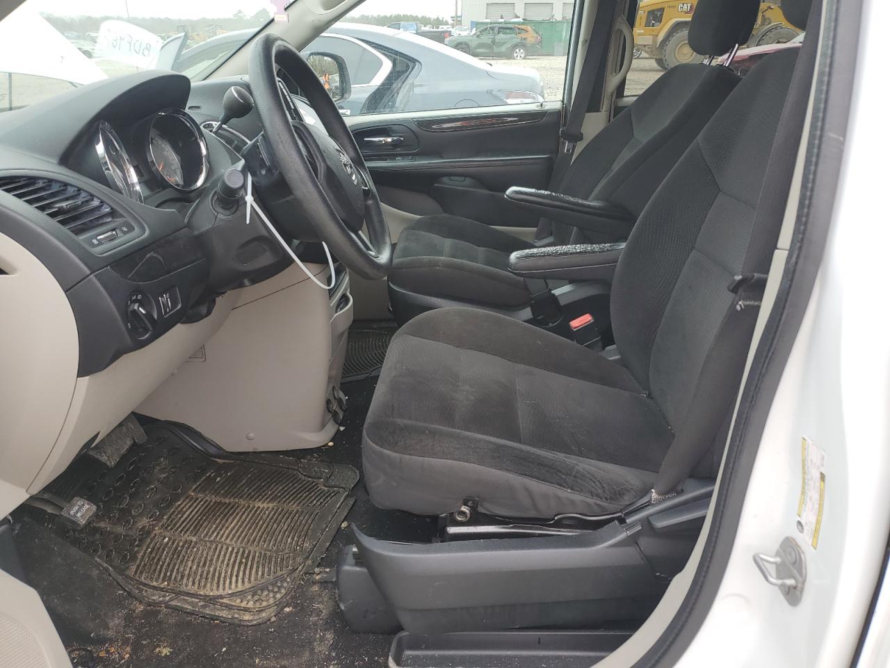 2018 Dodge Caravan - Image 7