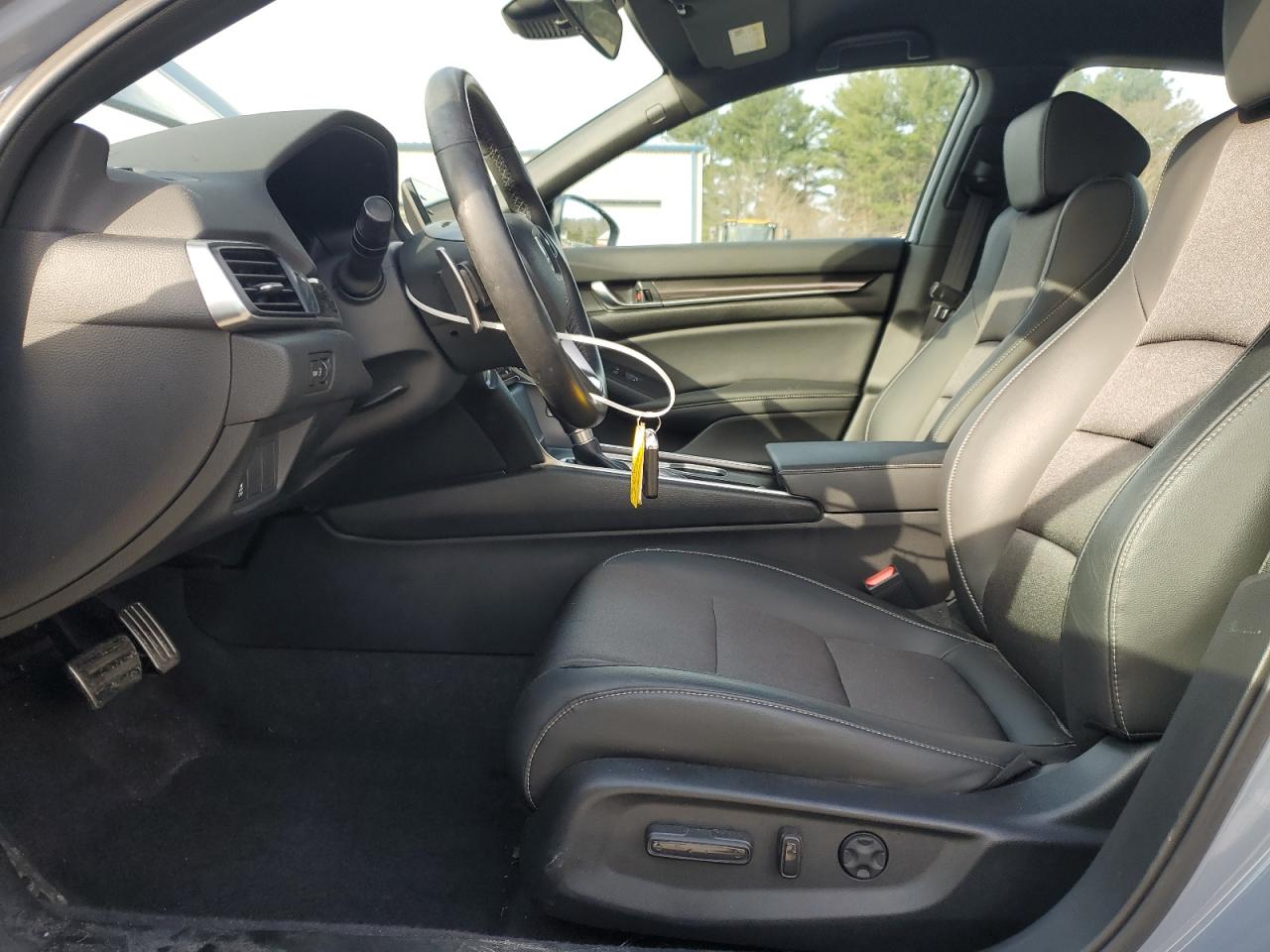 2022 Honda Accord - Image 7