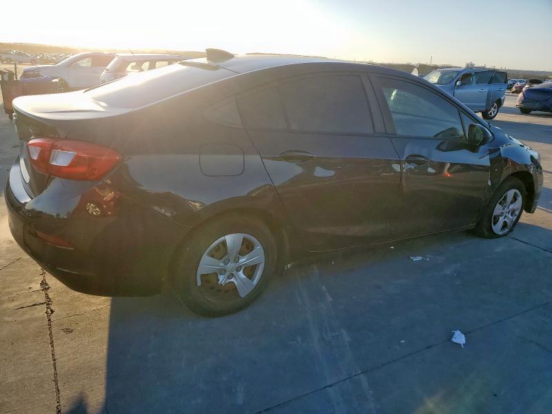 Седаны CHEVROLET CRUZE 2016 Черный