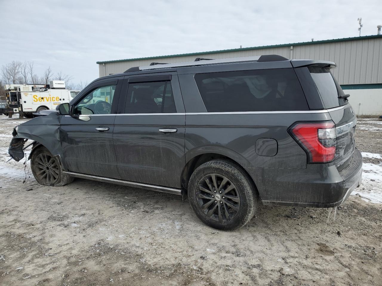 2019 Ford Expedition - Image 2