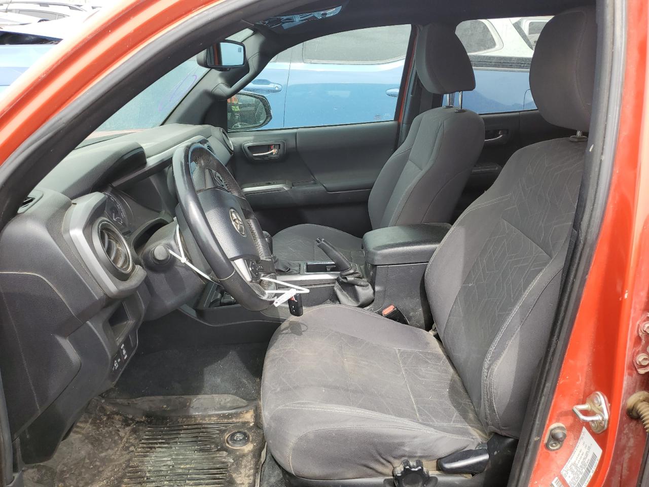 2016 Toyota Tacoma - Image 7