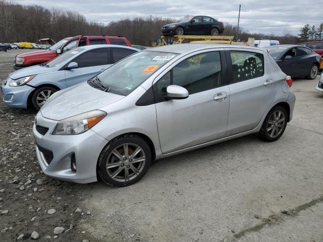  TOYOTA YARIS 2013 Srebrny