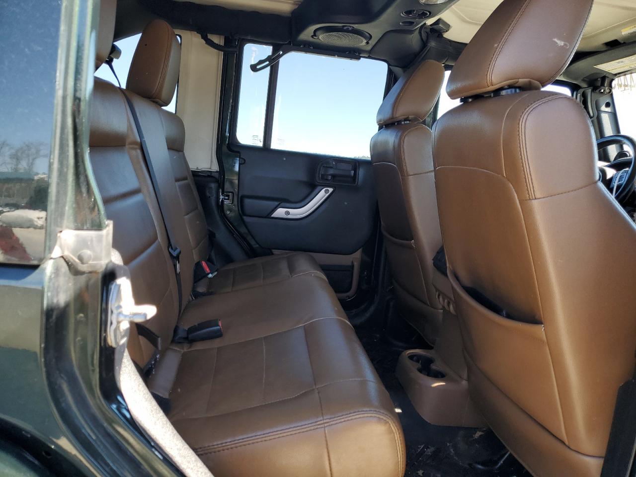2012 Jeep Wrangler - Image 10