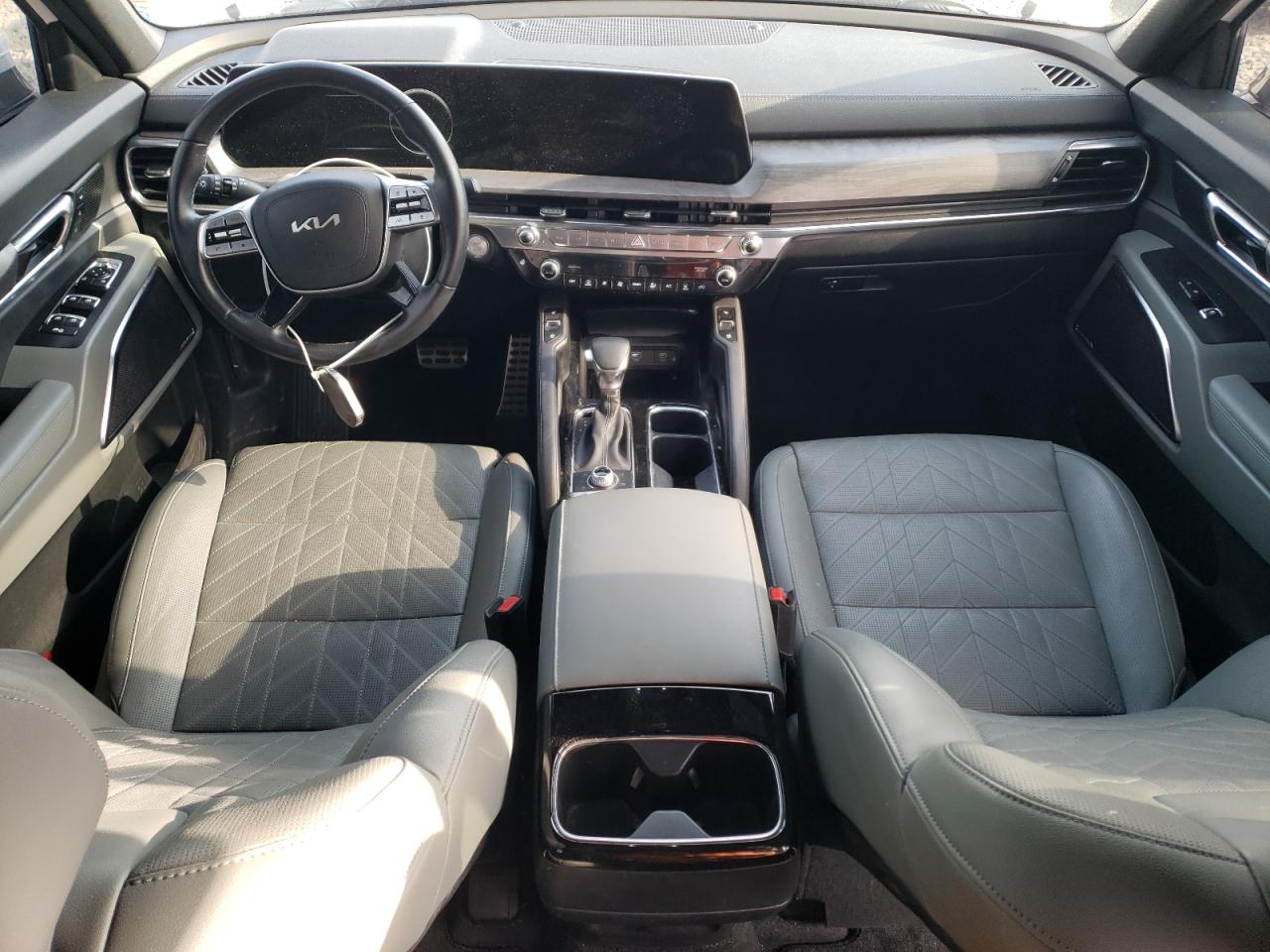 2023 Kia Telluride - Image 8