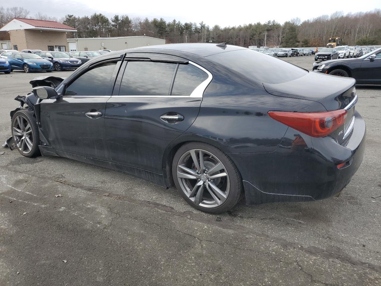2017 Infiniti Q50 - Image 2