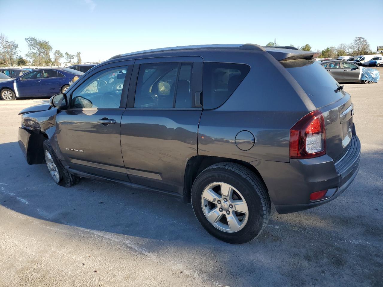 2015 Jeep Compass - Image 2