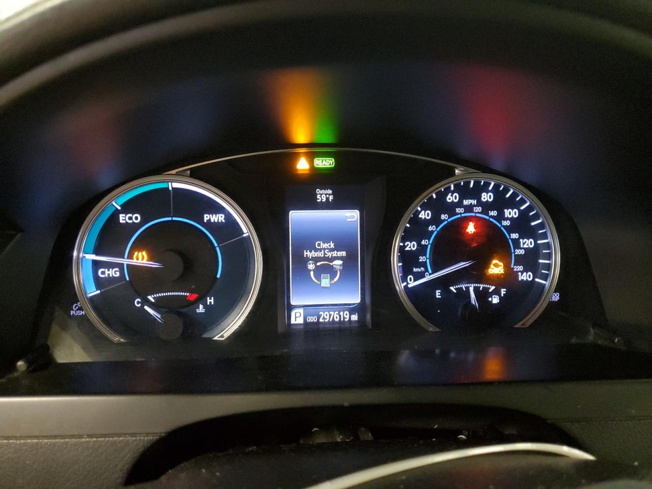 2015 Toyota Camry - Image 9