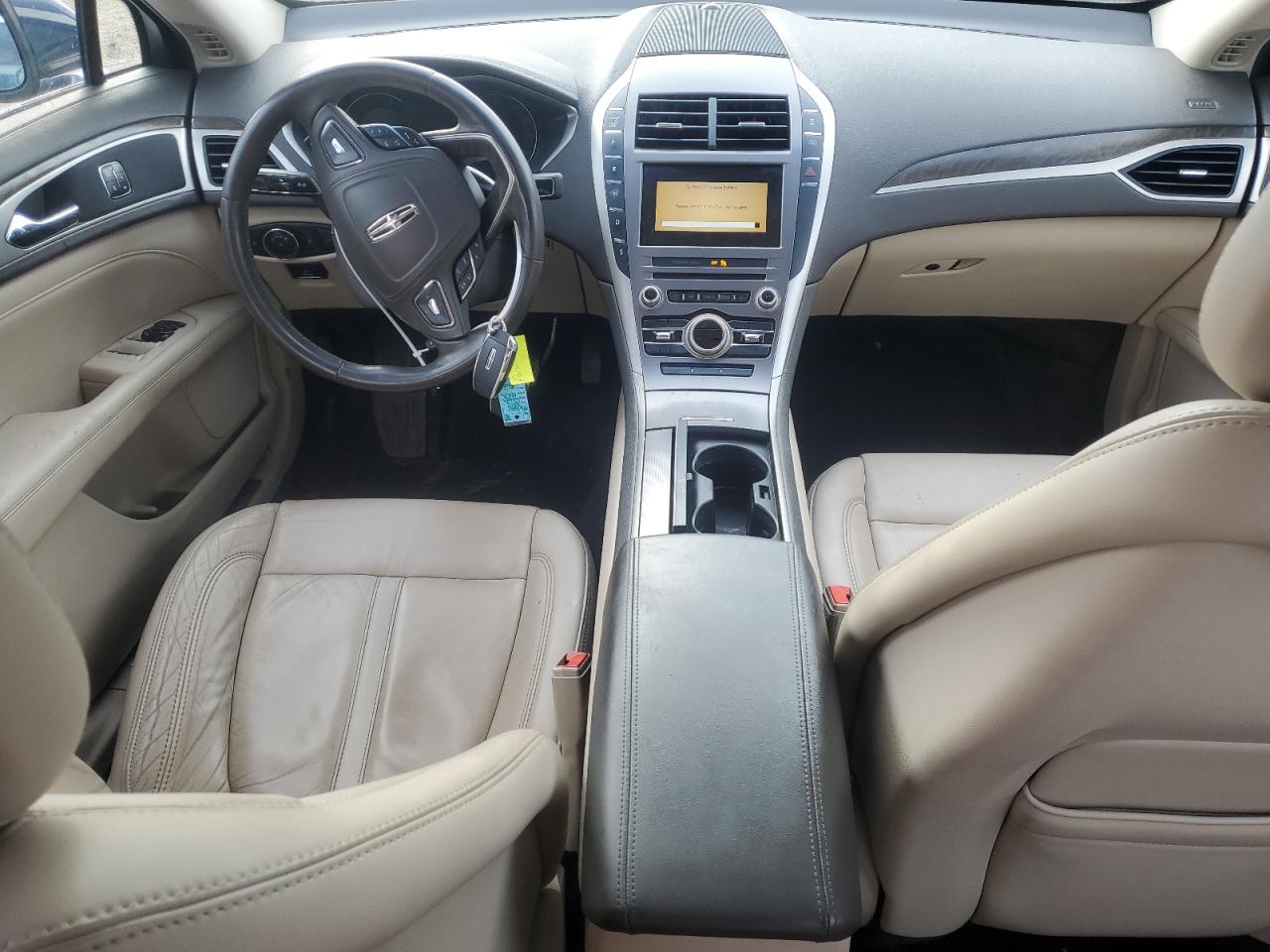 2017 Lincoln MKZ - Image 8