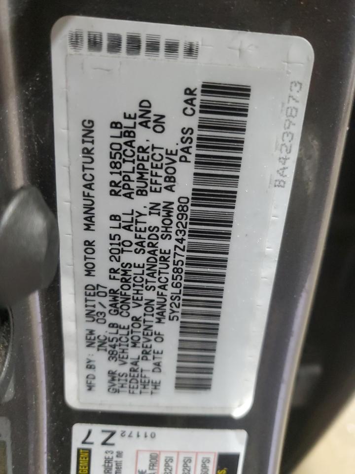 2007 Pontiac Vibe - Image 14