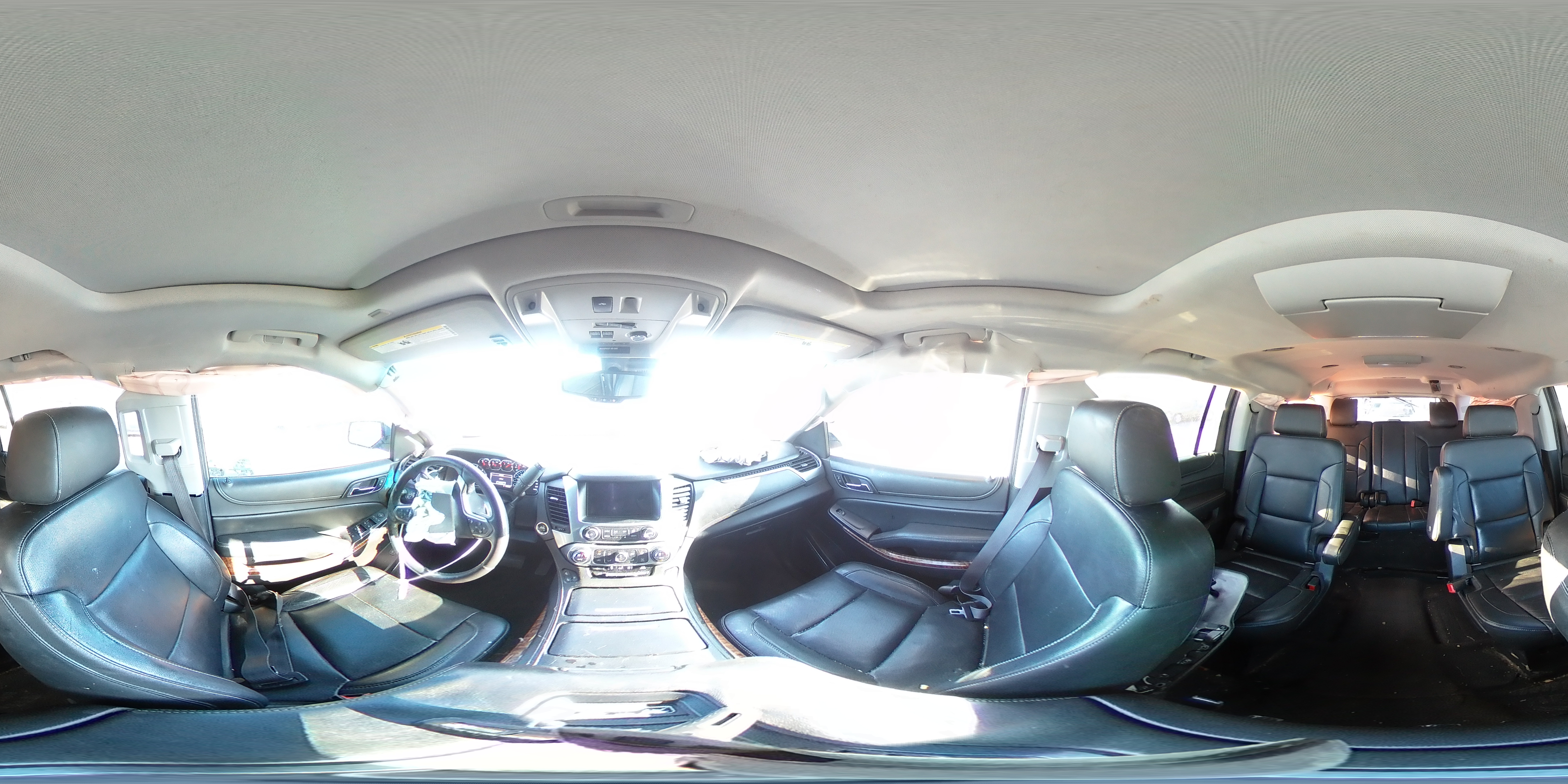 2015 Chevrolet Suburban - Image 14