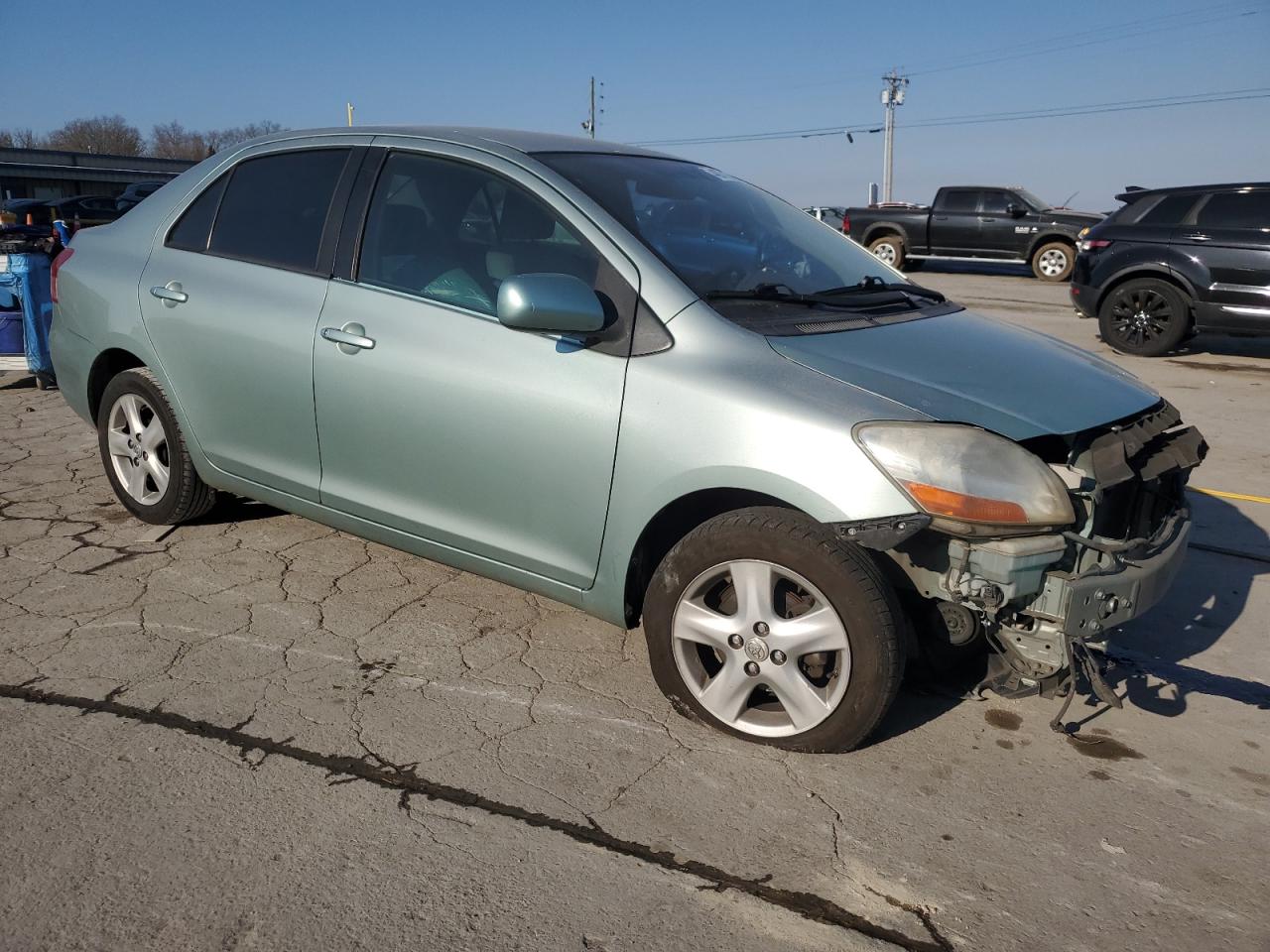 2009 Toyota Yaris - Image 4
