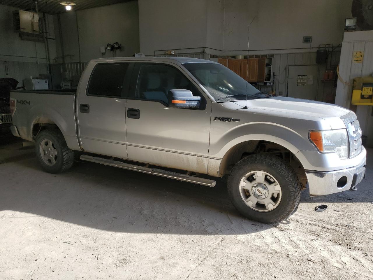 2012 Ford F-150 - Image 4