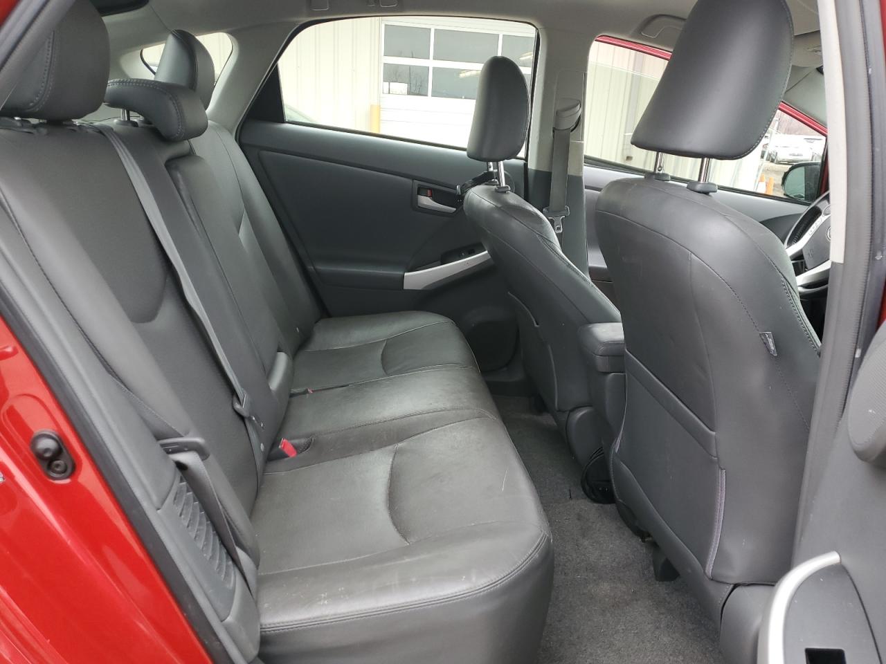 2011 Toyota Prius - Image 10