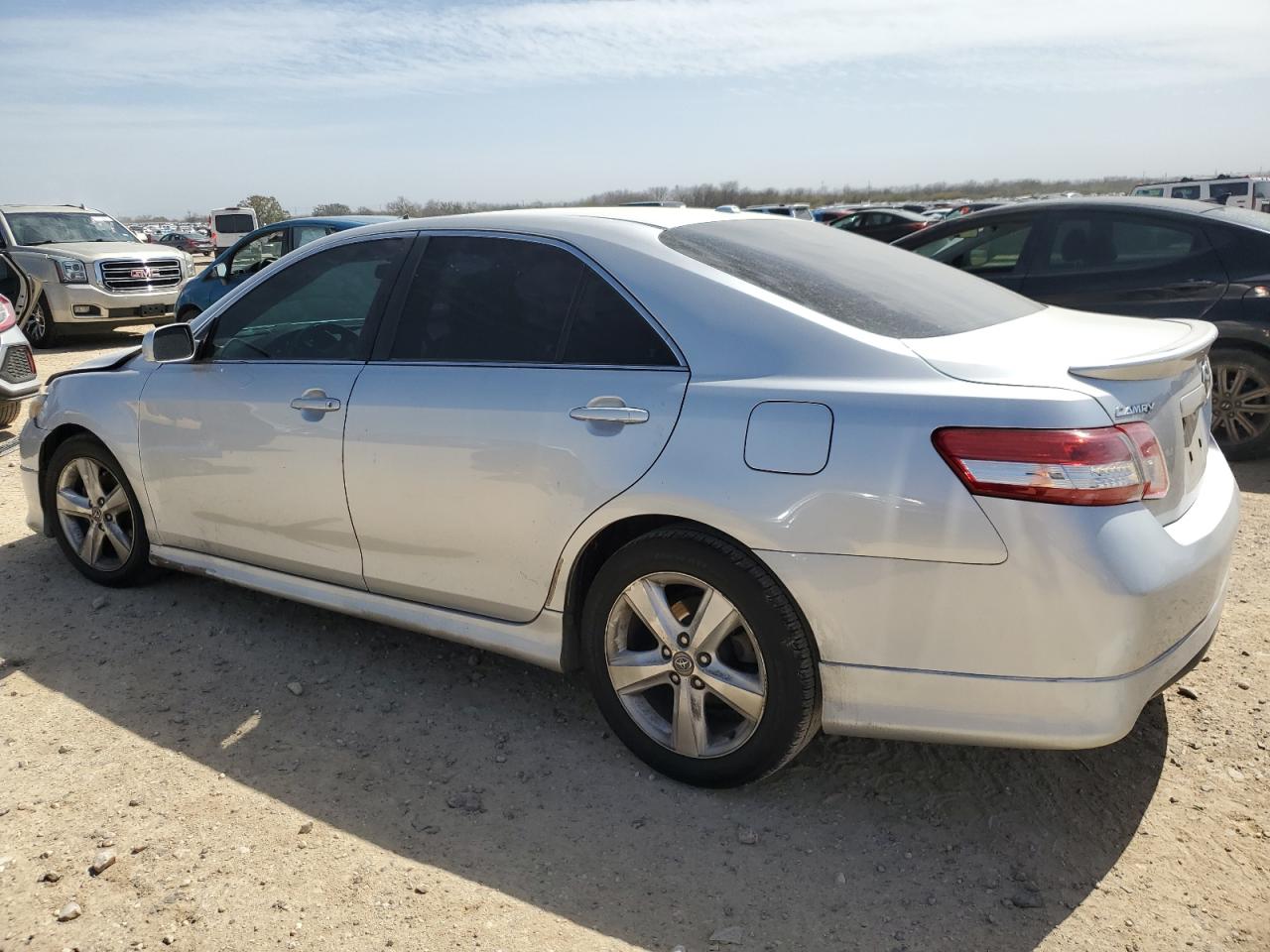 2011 Toyota Camry - Image 2
