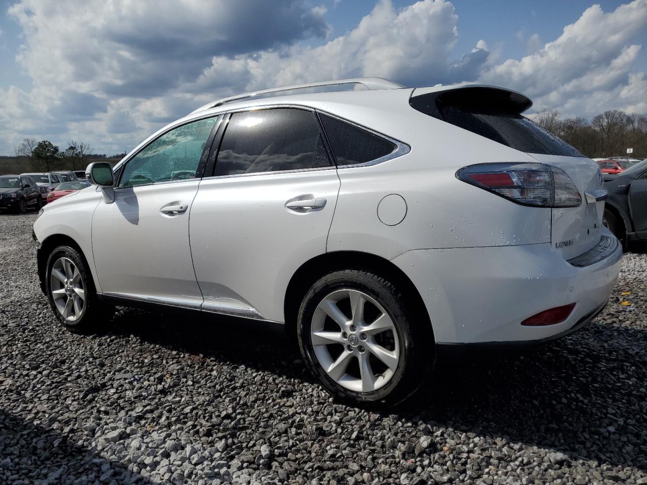 2010 Lexus RX - Image 2
