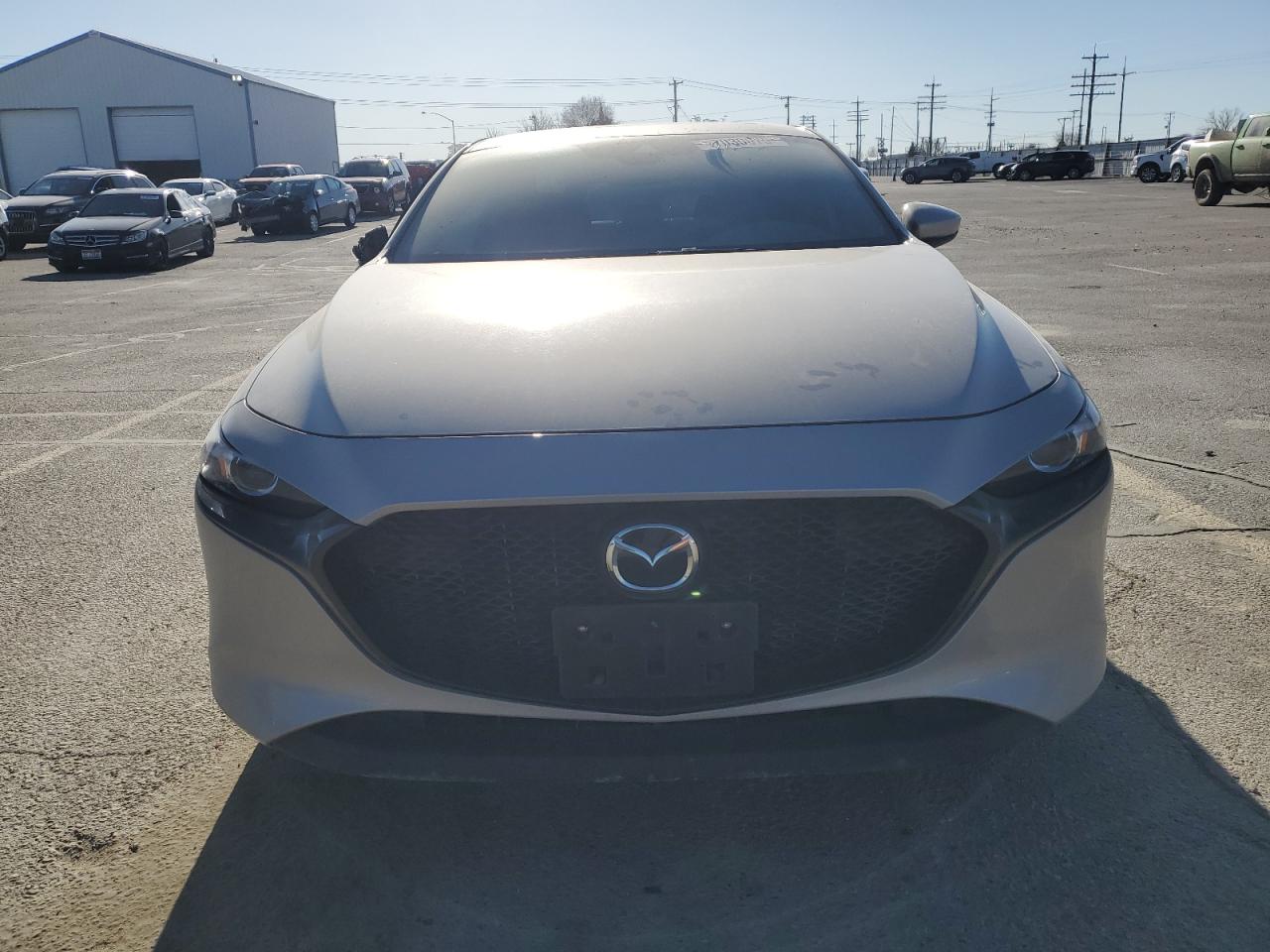 2023 Mazda 3 - Image 5