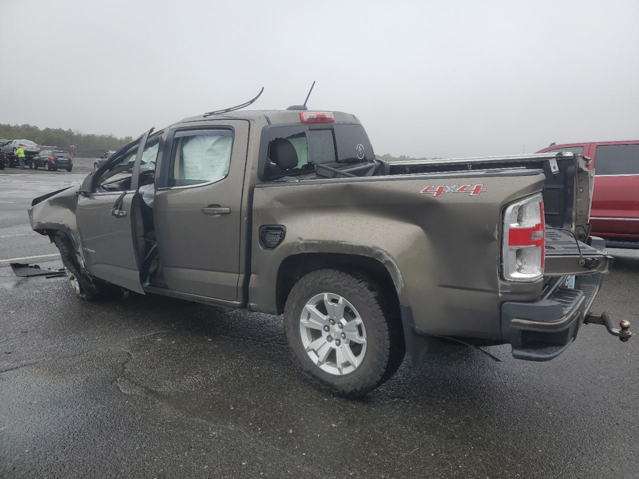 2016 Chevrolet Colorado - Image 2