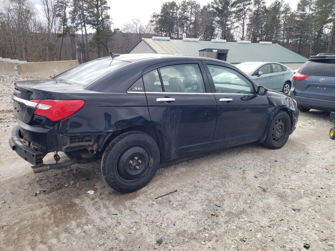 2013 Chrysler 200 - Image 3