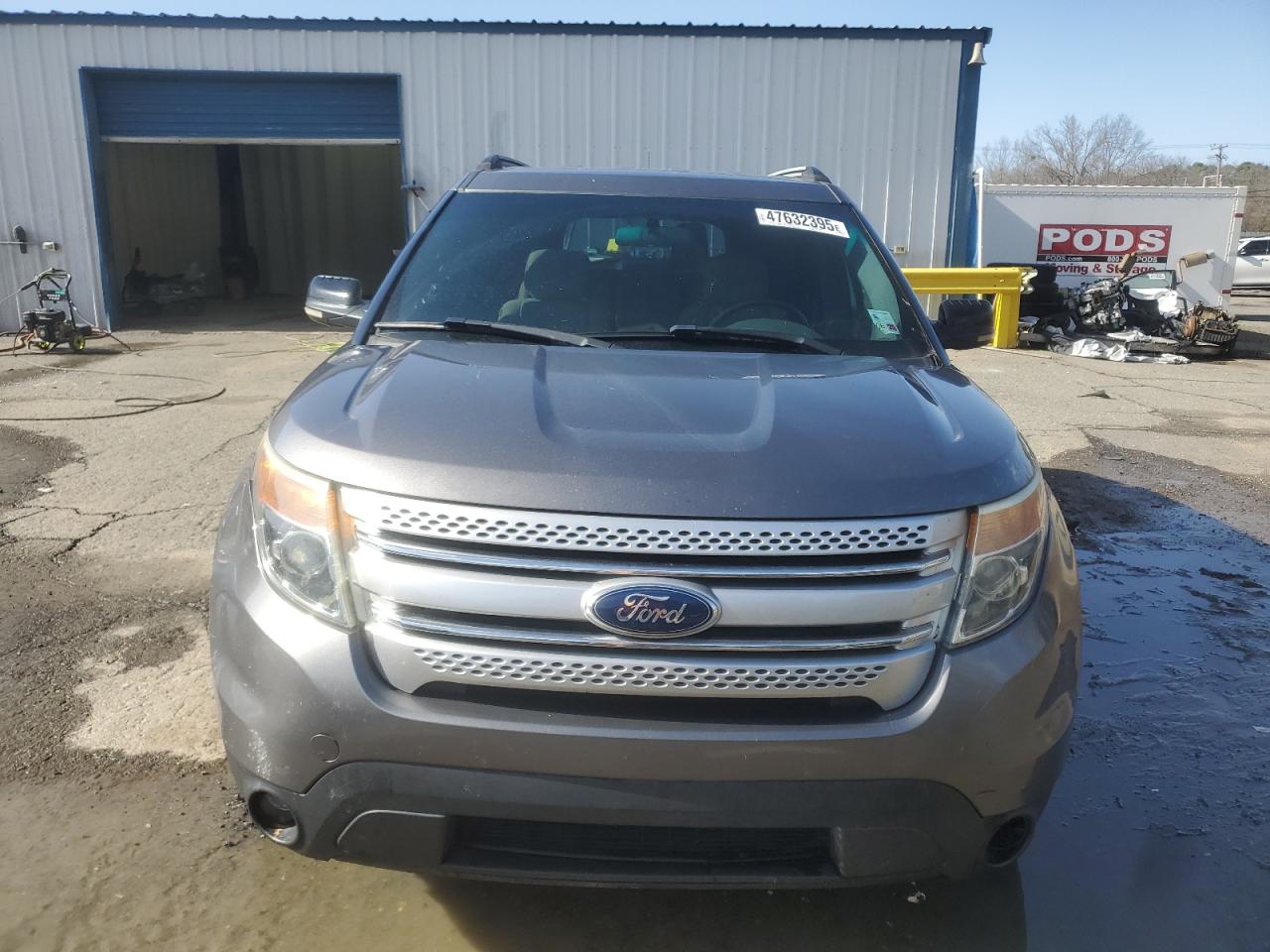 2012 Ford Explorer - Image 5