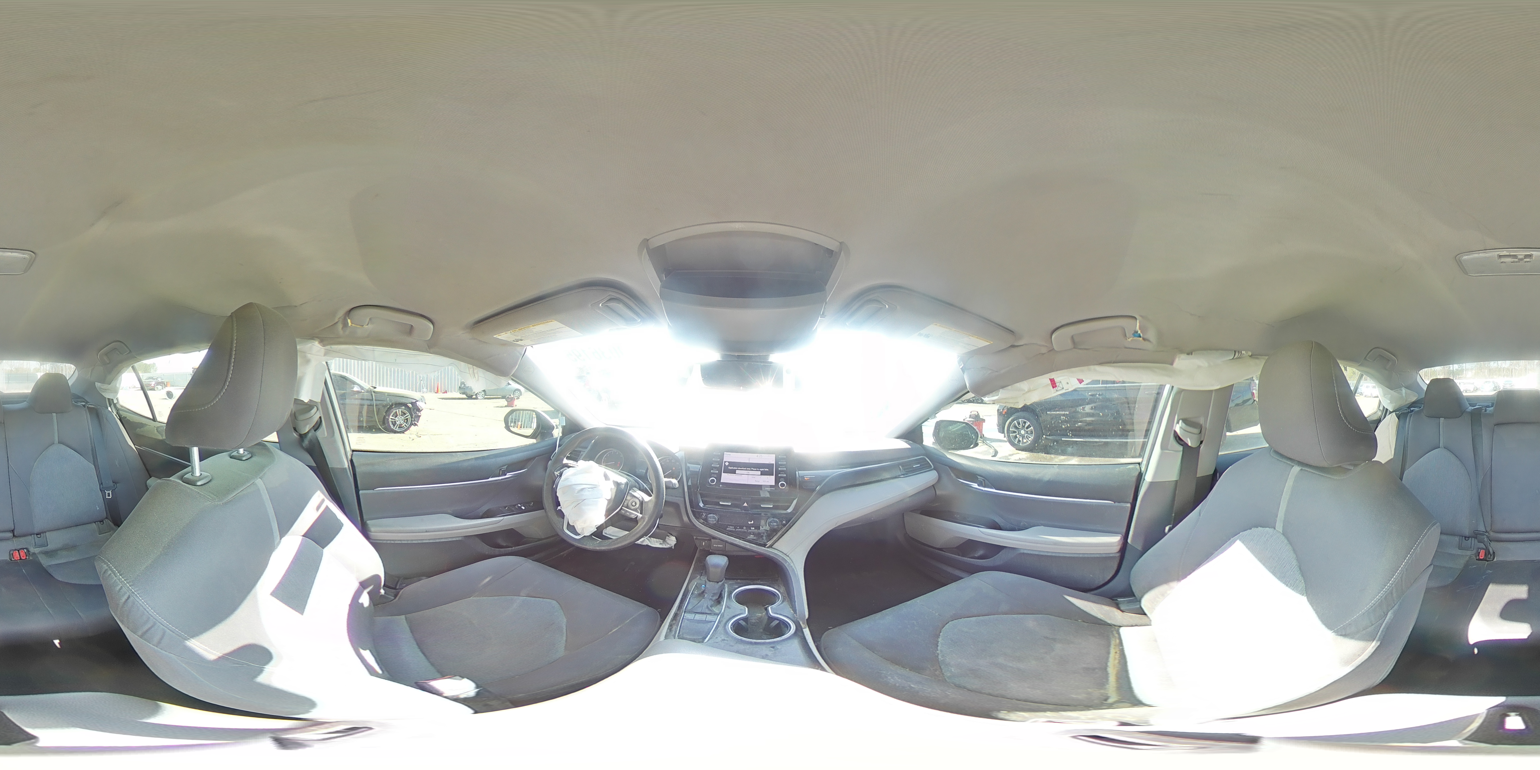 2022 Toyota Camry - Image 14