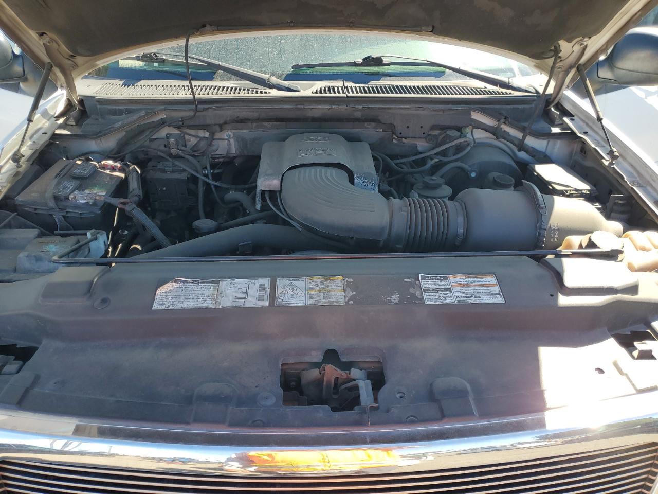2001 Ford Expedition - Image 12