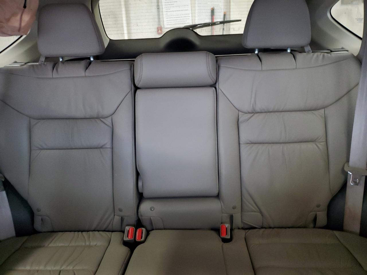 2012 Honda CR-V - Image 10